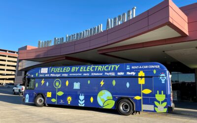 LAS Rolls Out First Electric Buses